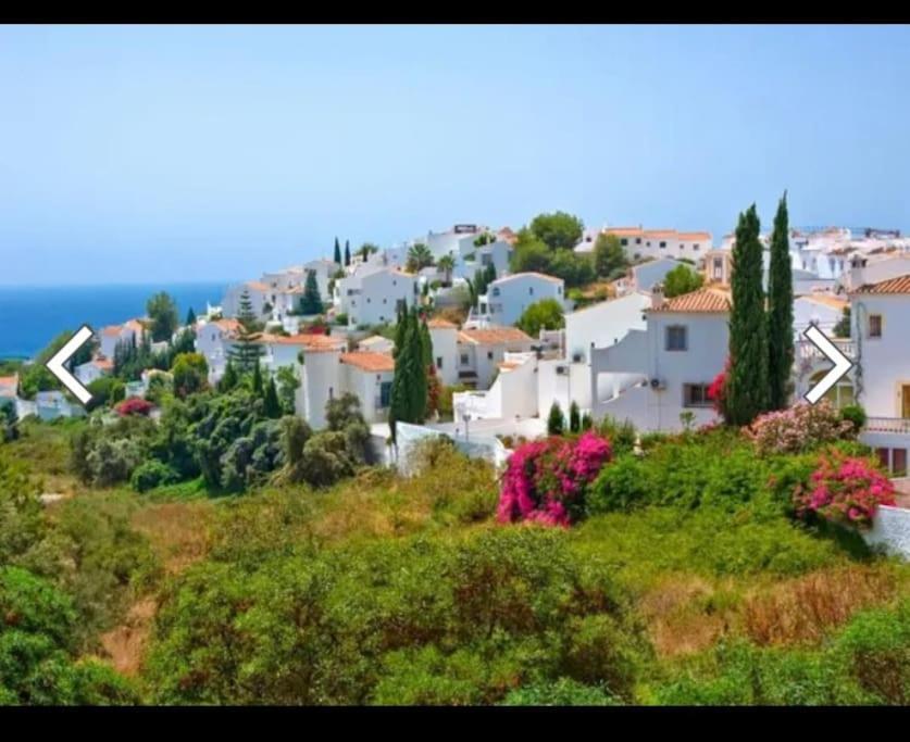 Precioso Apartamento Mandarinos Con Vistas Al Mar Nerja Buitenkant foto