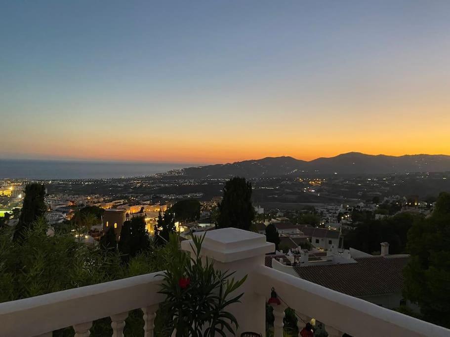 Precioso Apartamento Mandarinos Con Vistas Al Mar Nerja Buitenkant foto